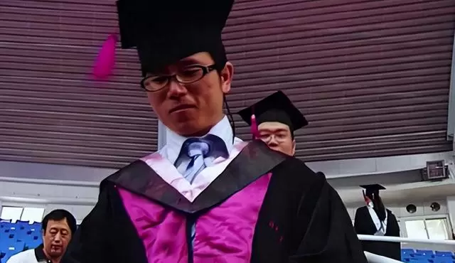 《我在故宫修文物》导演叶君因急性胃出血离世，享年43岁 相关图片