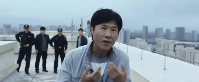 《低智商犯罪》周荣落网关键：陆一波举报信与刘直方超劫案连锁反应 相关图片