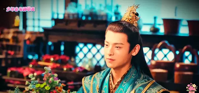百里东君双手刀剑术亮相《少年白马醉春风》第19集 相关图片